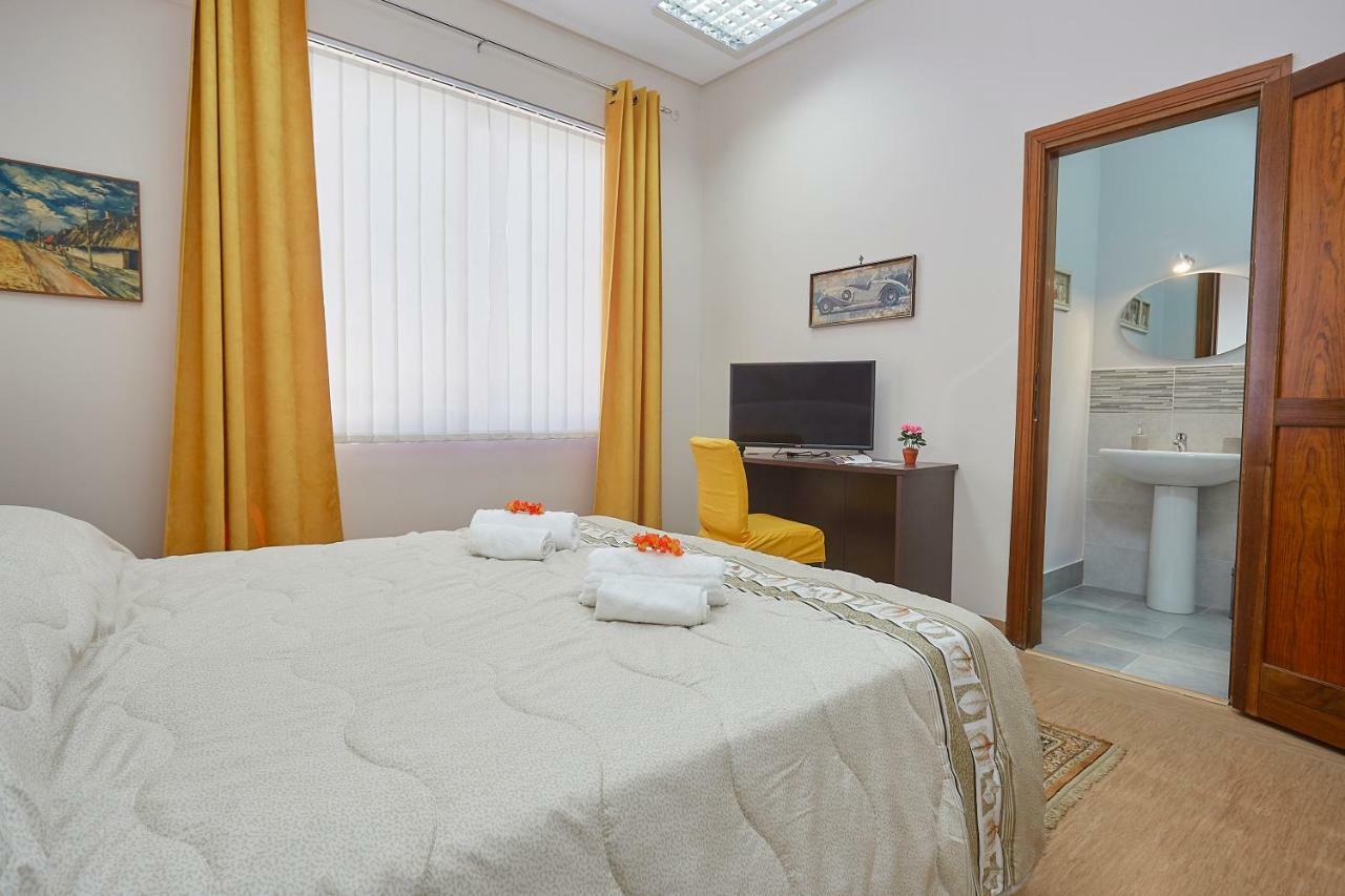 Bed and Breakfast Sturzo 44 Palermo Exterior foto